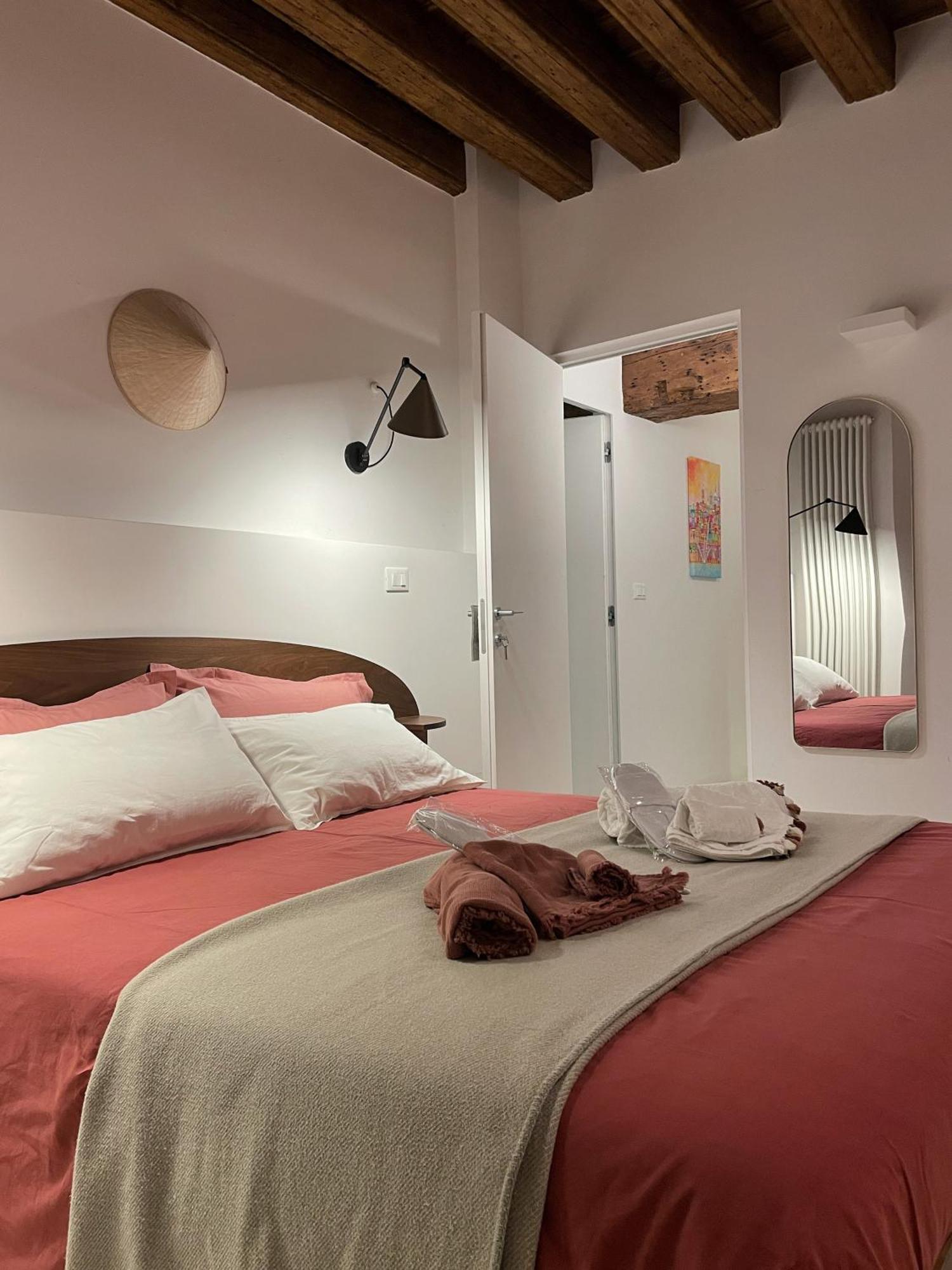 Ferienwohnung Dimora Al Porto Antico Genua Exterior foto